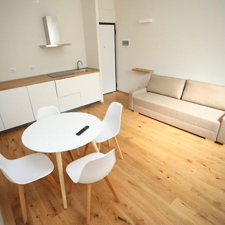 Cozy Loft In Charme Position - Brera Moscova Lägenhet Milano Exteriör bild